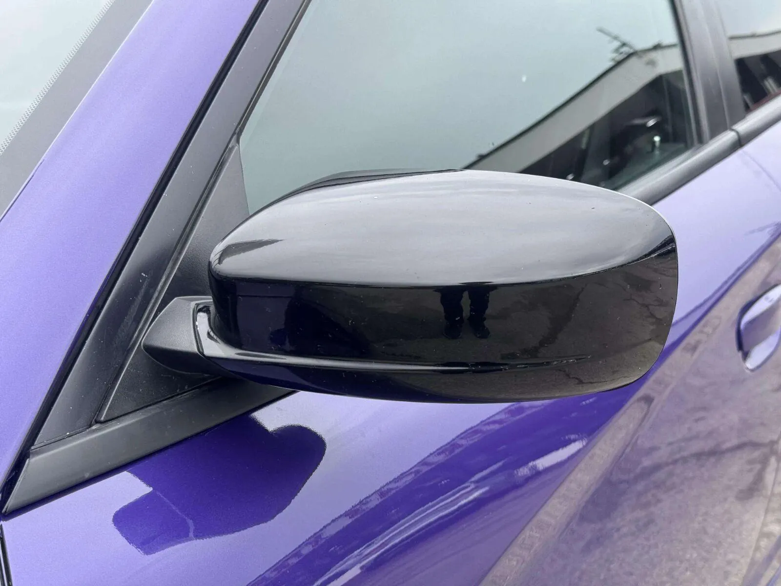 Dodge Charger photo 13