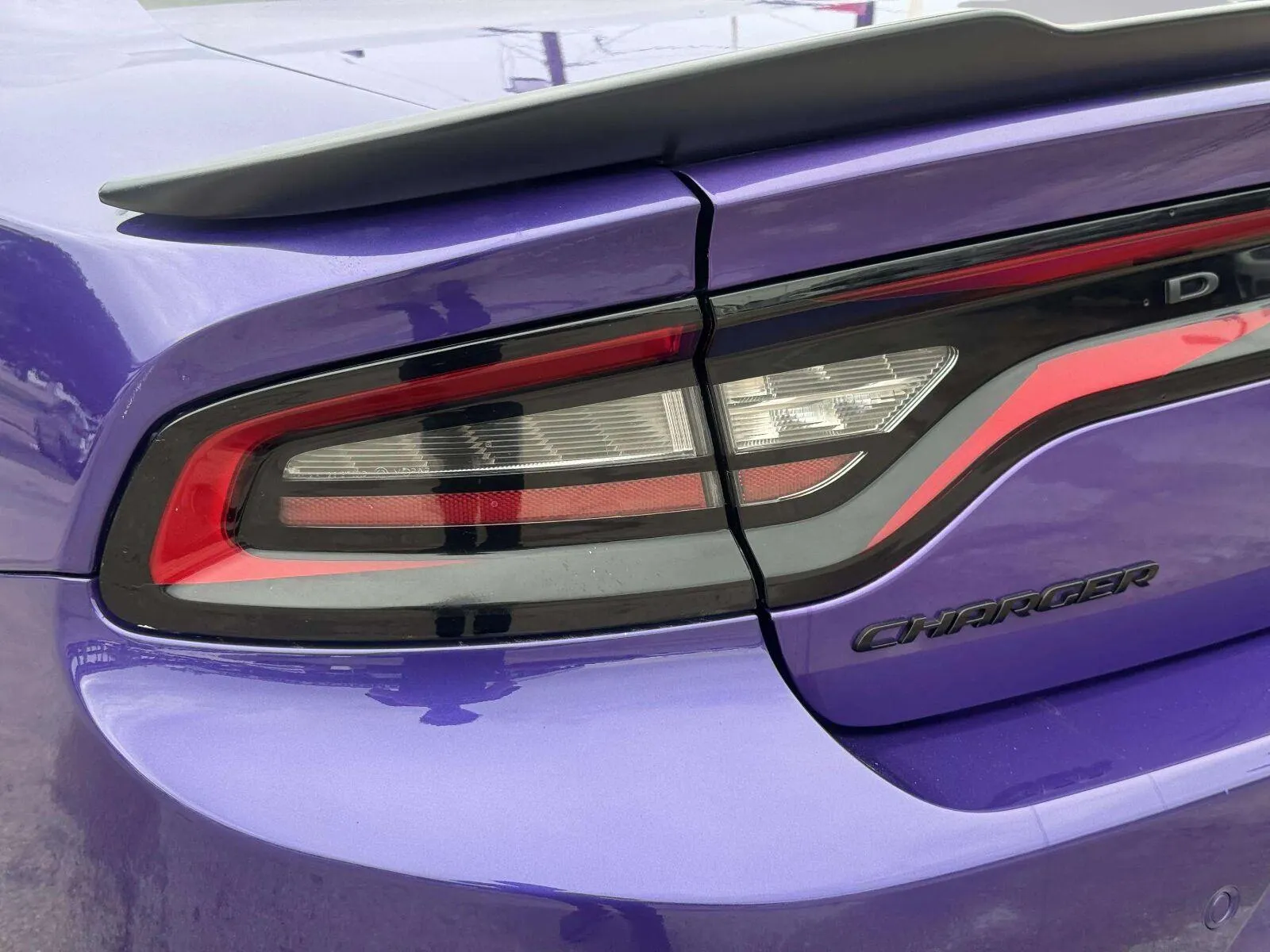 Dodge Charger photo 14