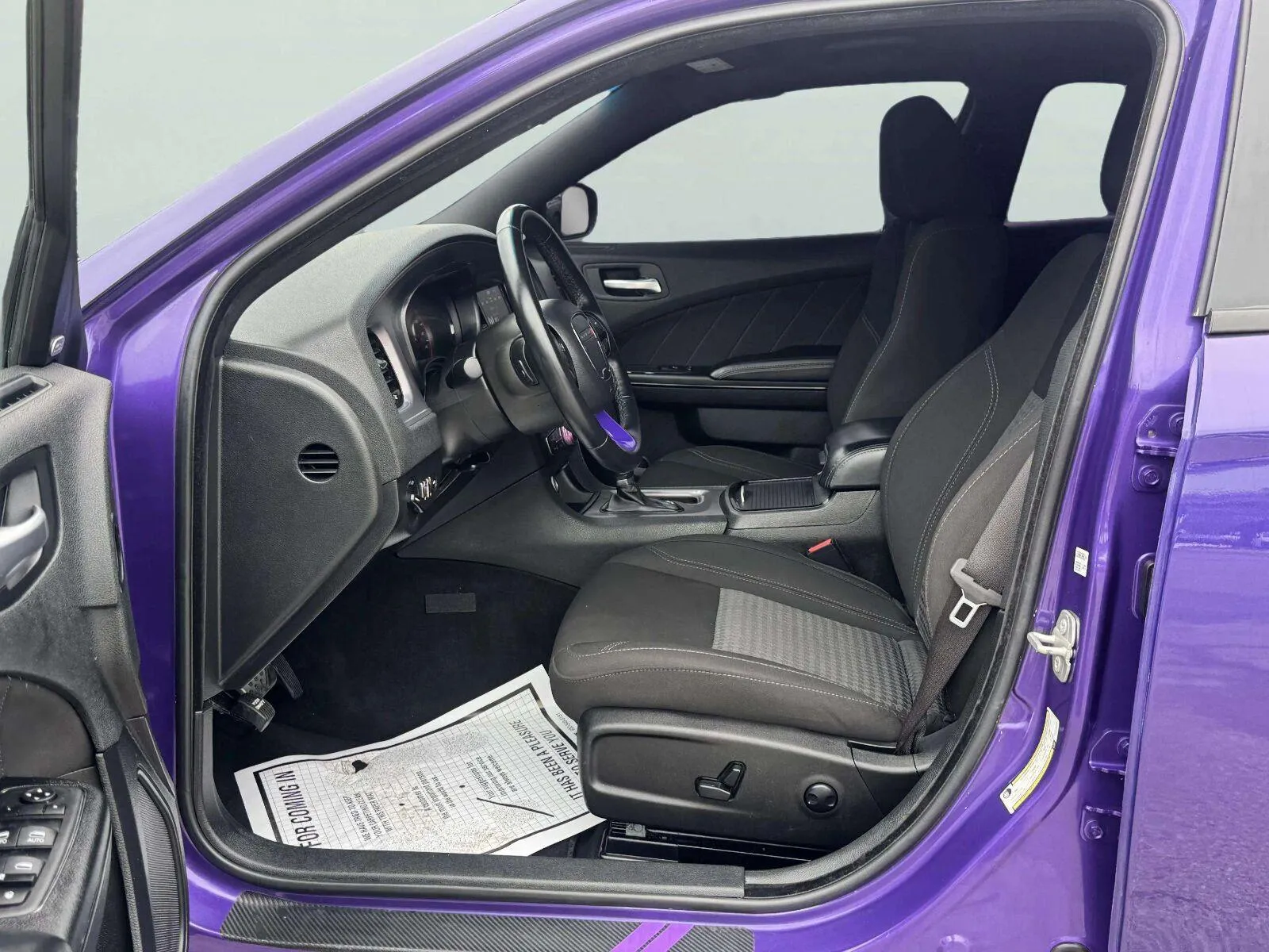 Dodge Charger photo 16