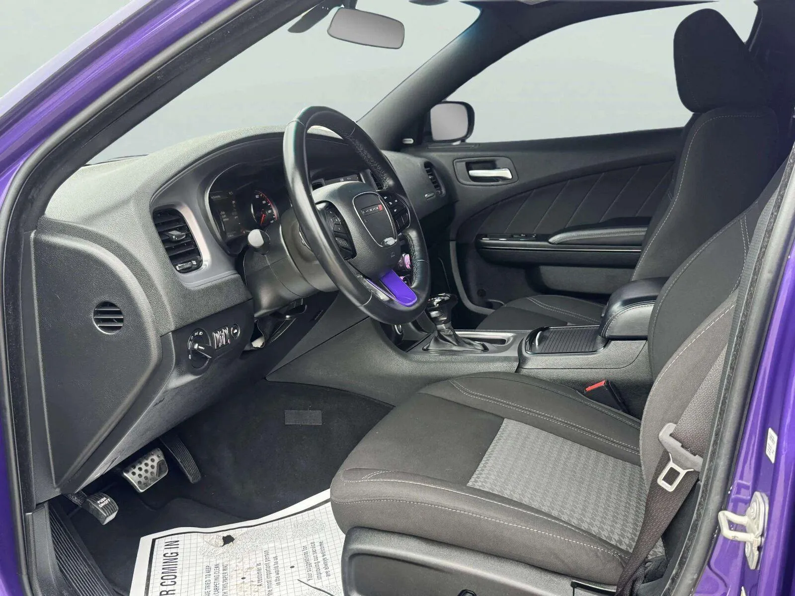 Dodge Charger photo 20