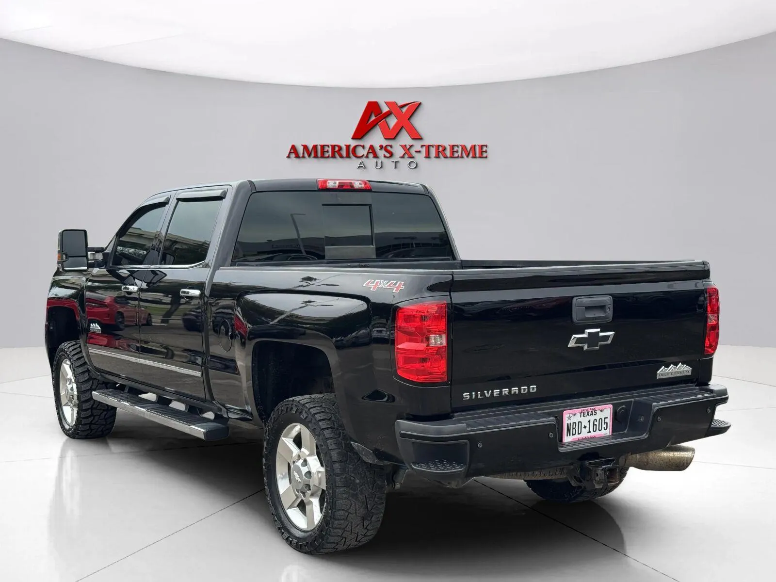 Another view of 2016 Chevrolet Silverado 2500 HD High Country for sale in Houston, TX at America's Xtreme Auto Sales & Auto Repair | Luxury Used Cars & Trucks Dealership