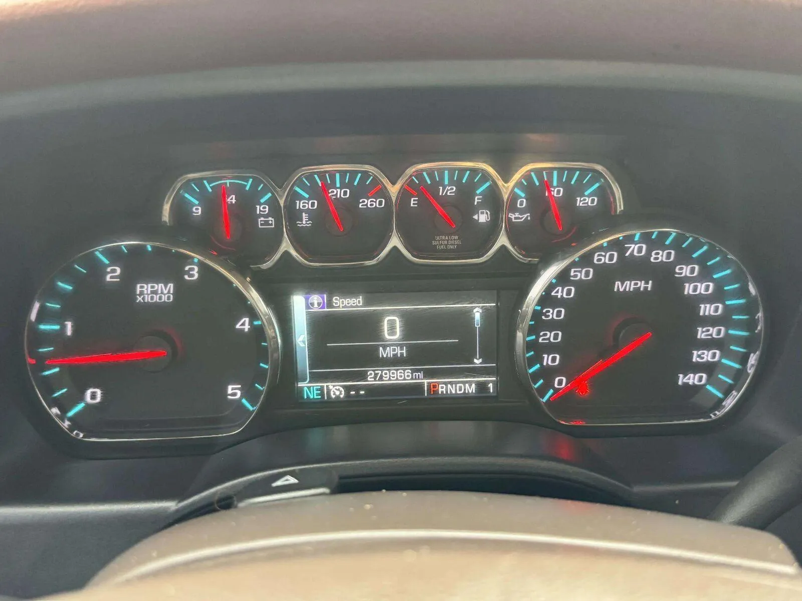 Chevrolet Silverado photo 22