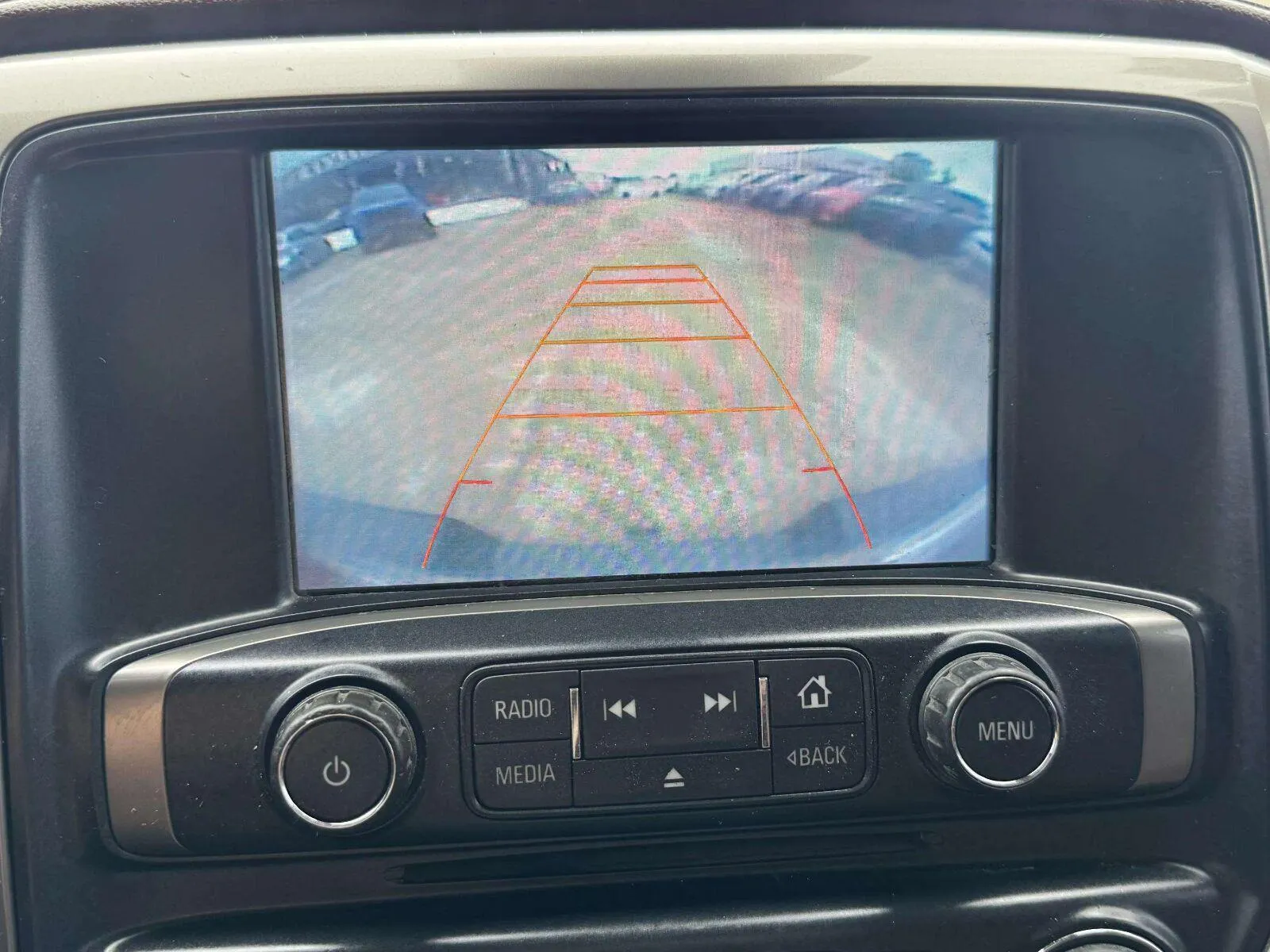 Chevrolet Silverado photo 31