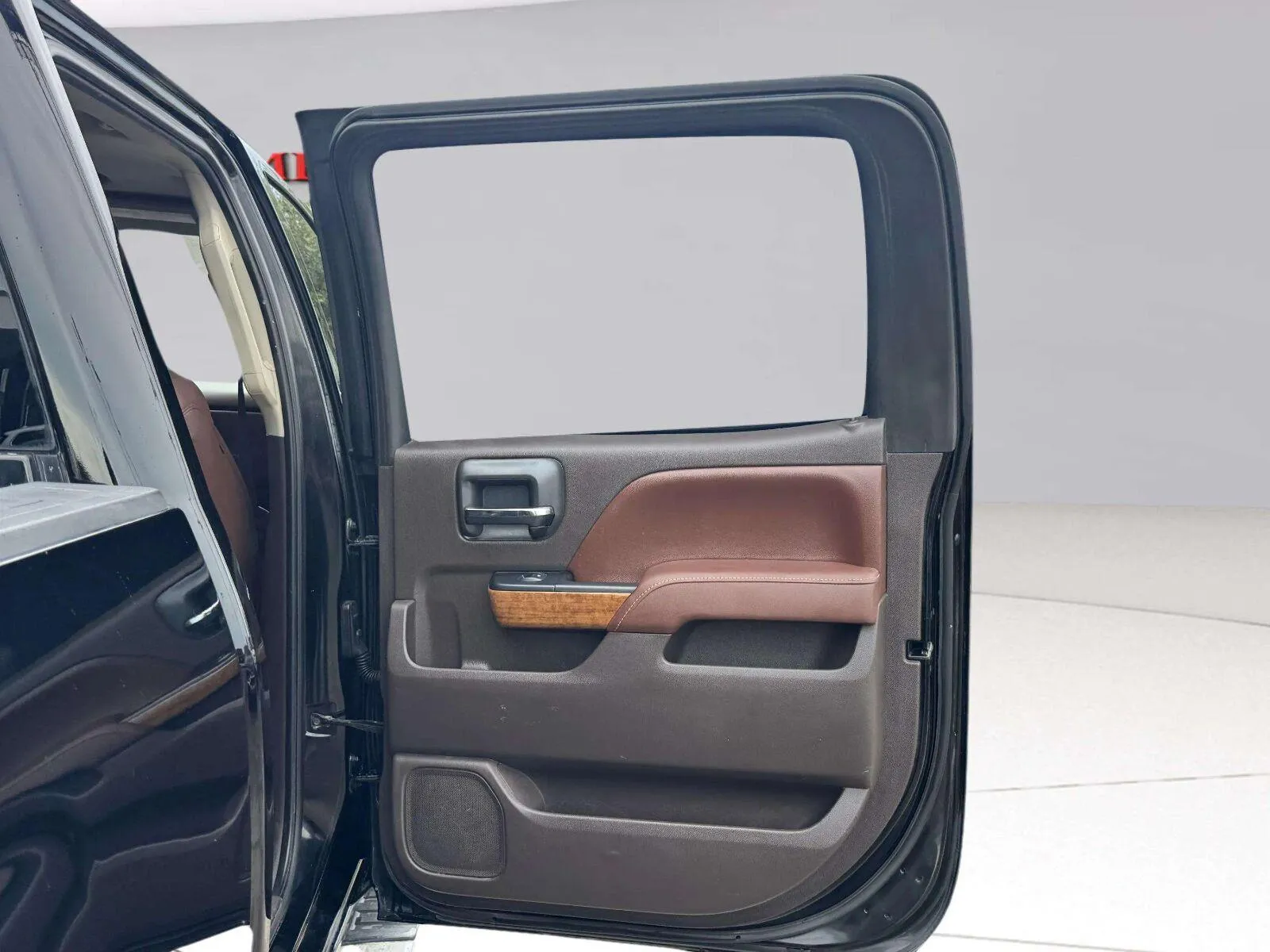 Chevrolet Silverado photo 40