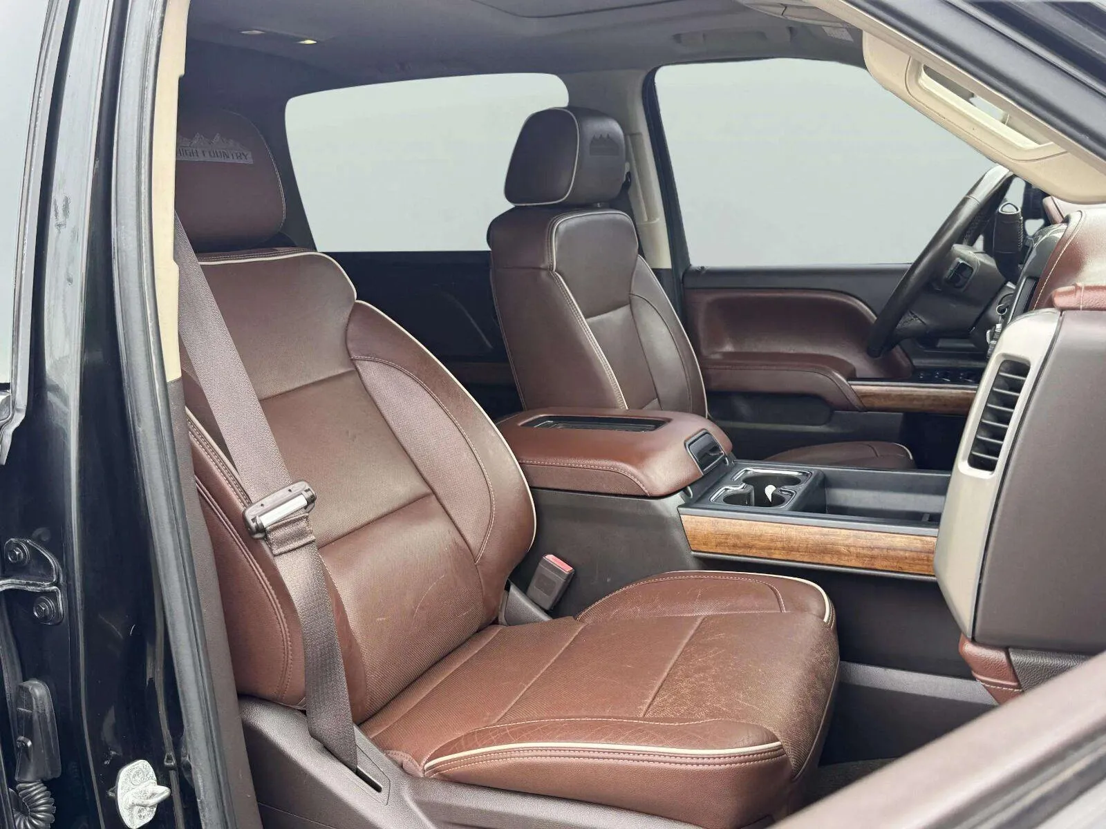 Chevrolet Silverado photo 53