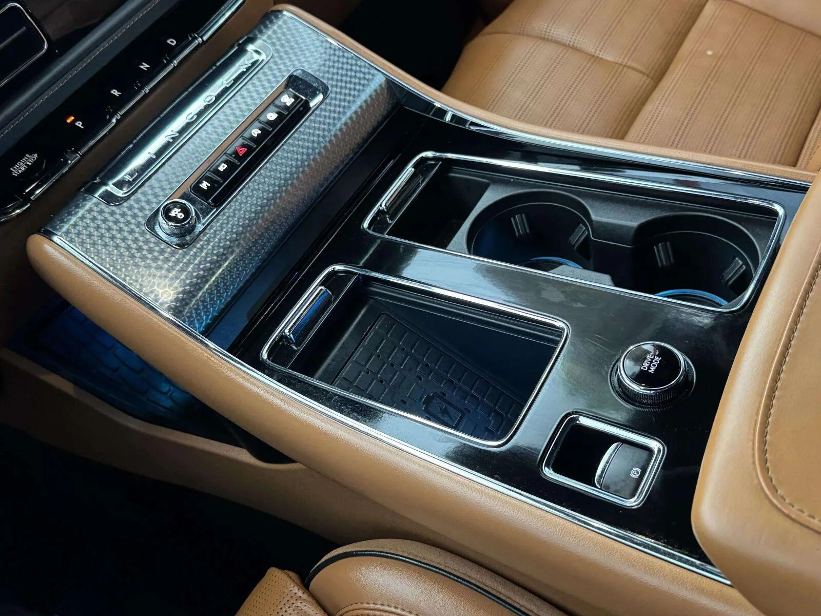 Lincoln Aviator photo 35