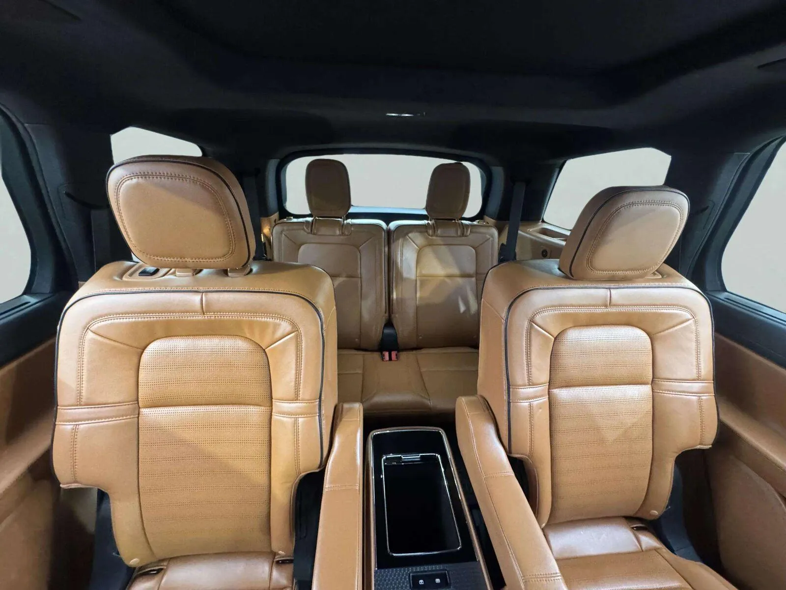 Lincoln Aviator photo 53