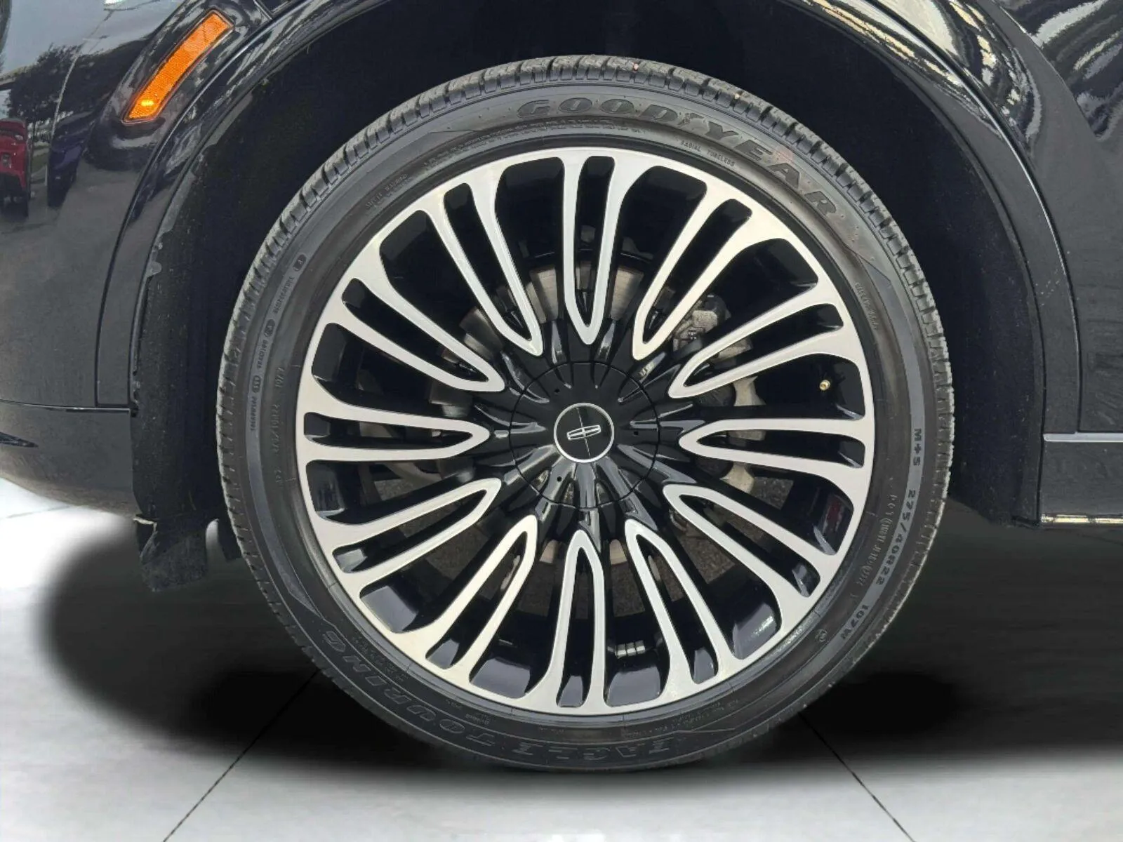 Lincoln Aviator photo 64