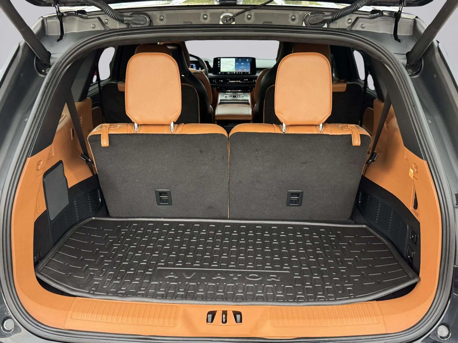 Lincoln Aviator photo 69