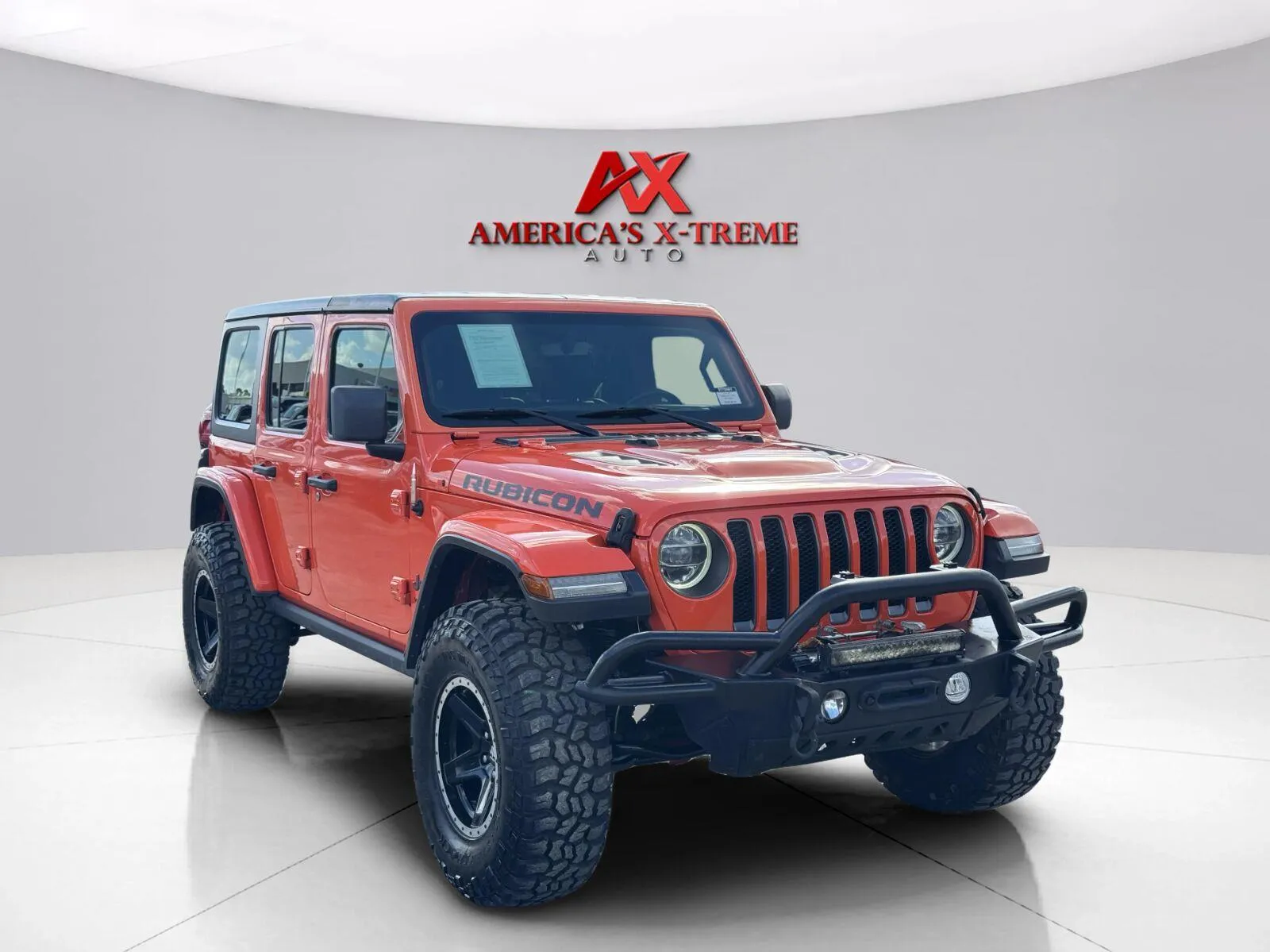 Jeep Wrangler photo 8
