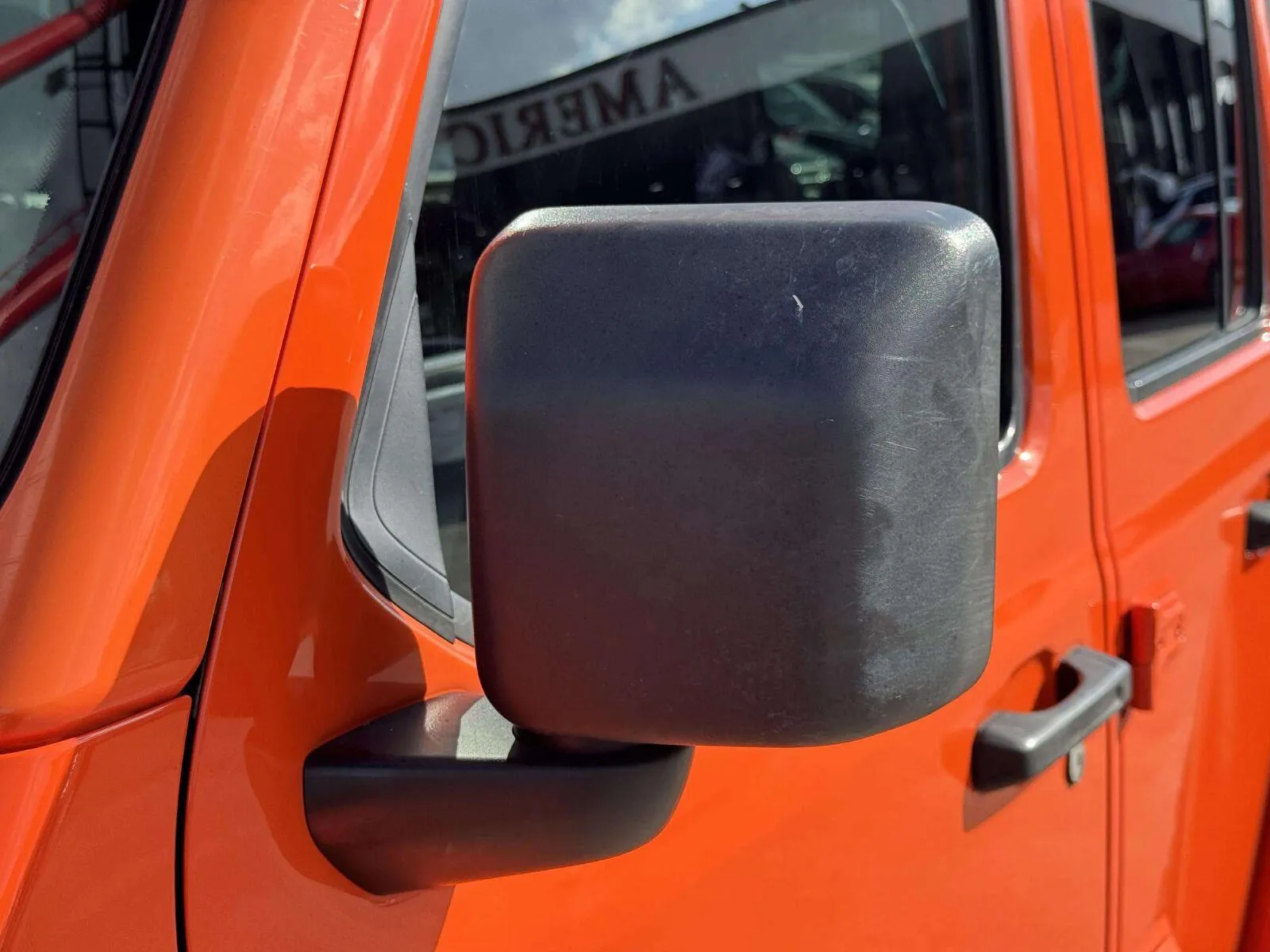 Jeep Wrangler photo 15