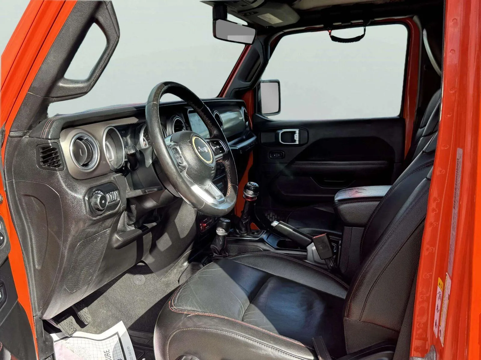 Jeep Wrangler photo 23