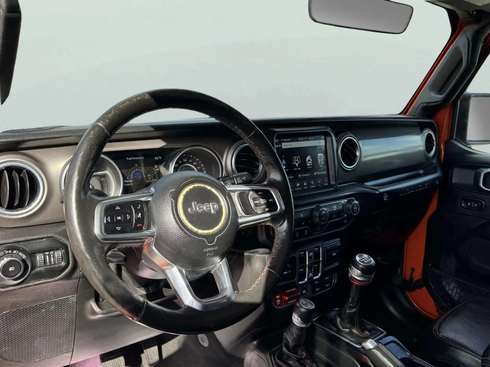 Jeep Wrangler photo 24