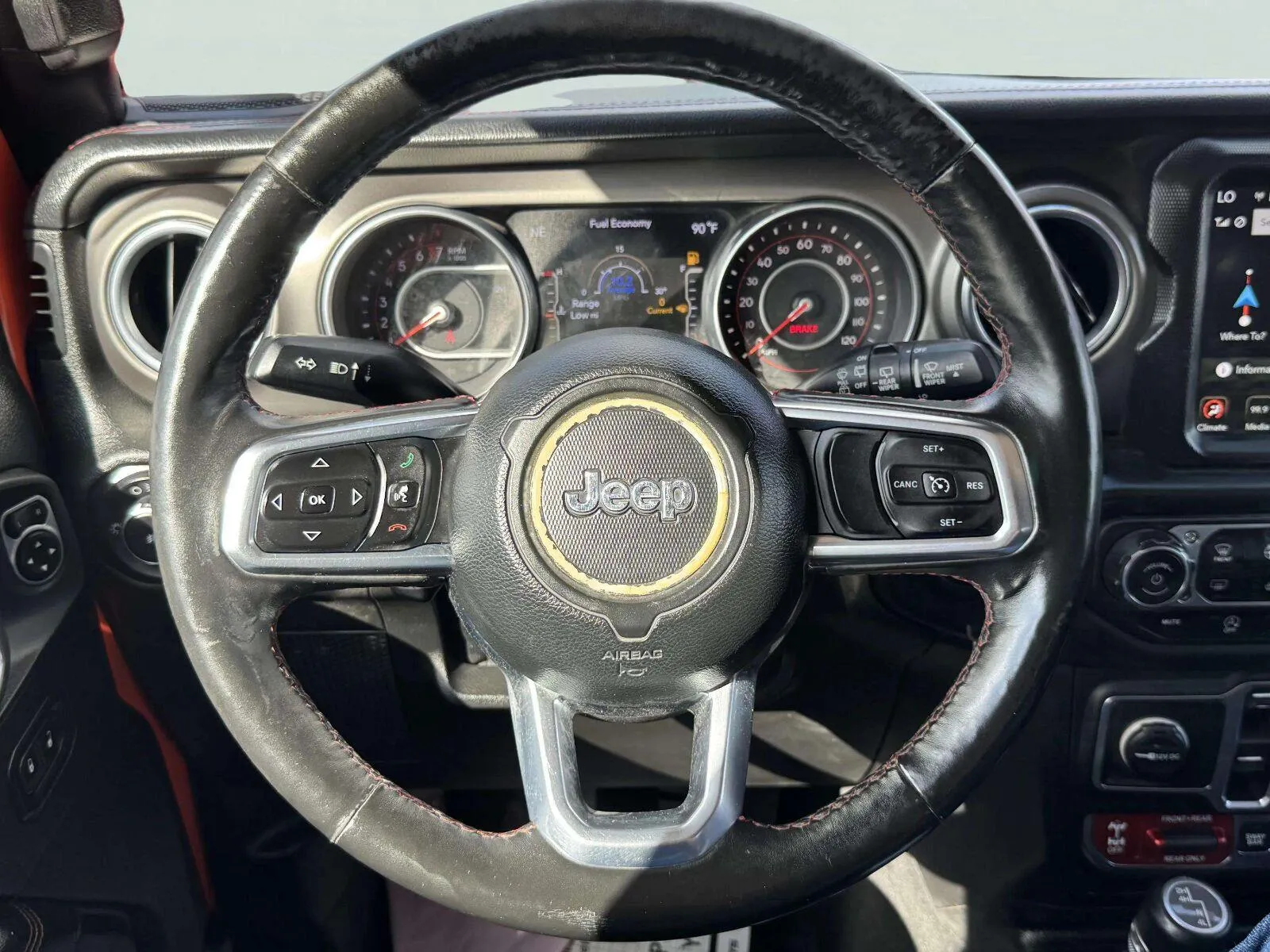 Jeep Wrangler photo 33