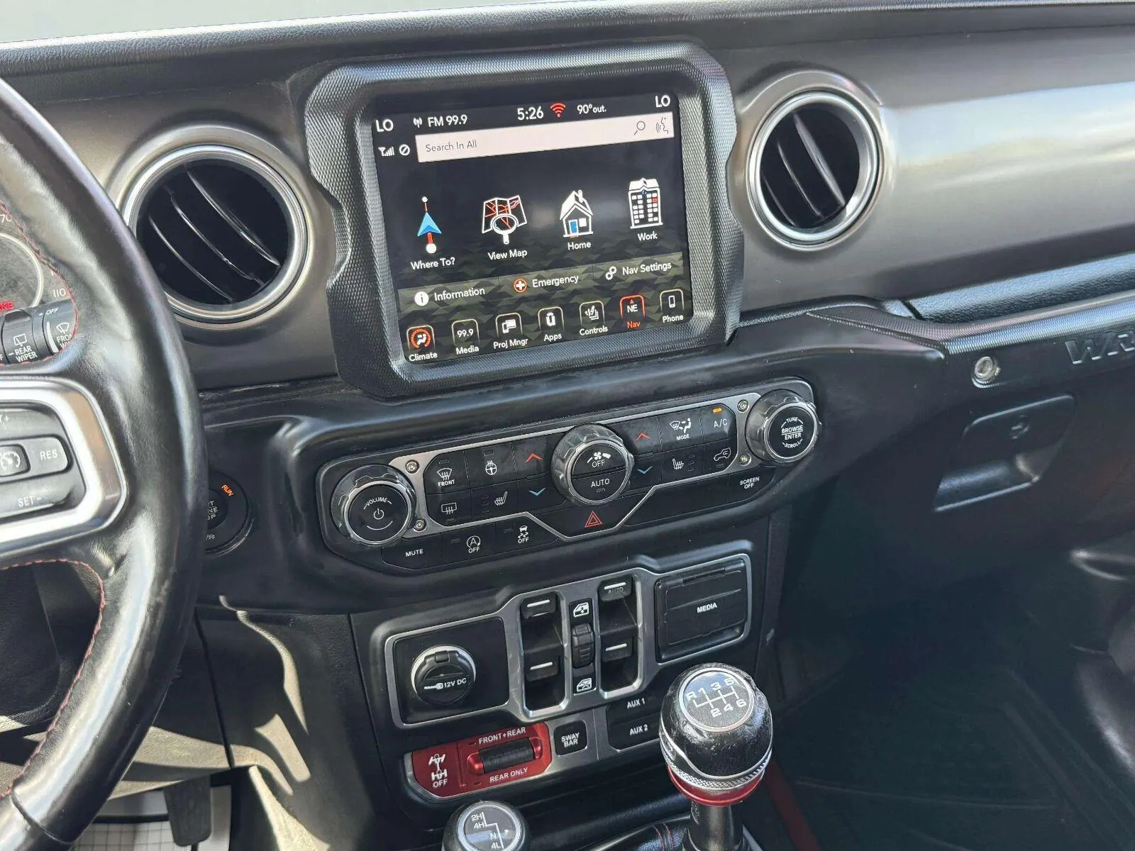 Jeep Wrangler photo 34