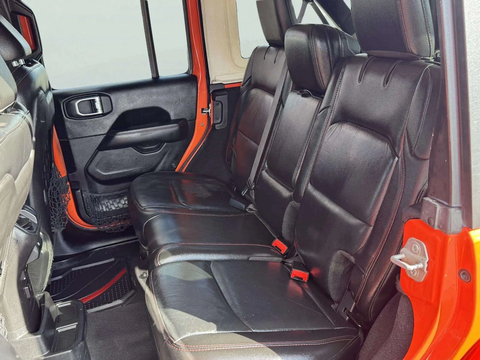 Jeep Wrangler photo 44