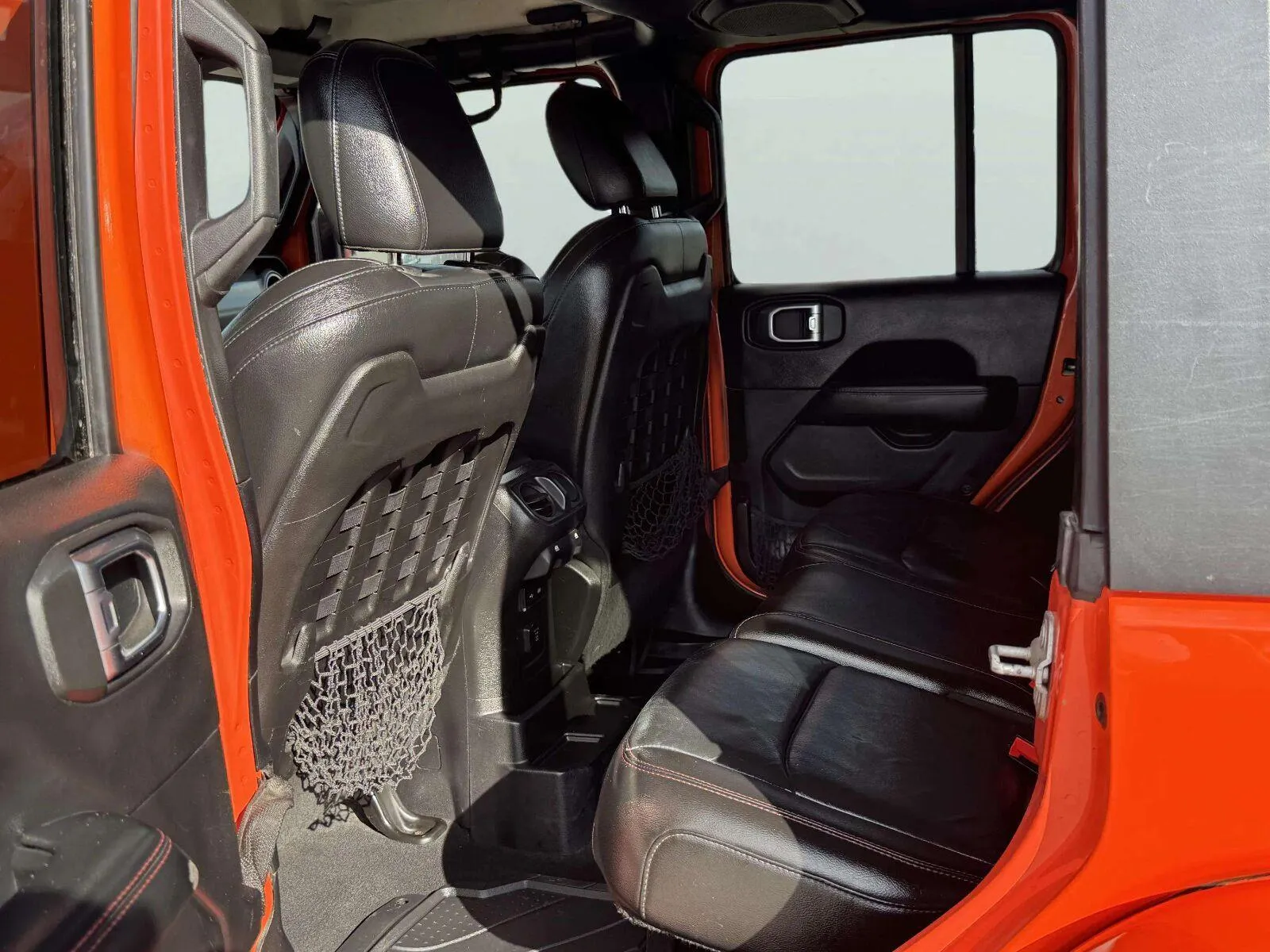 Jeep Wrangler photo 45