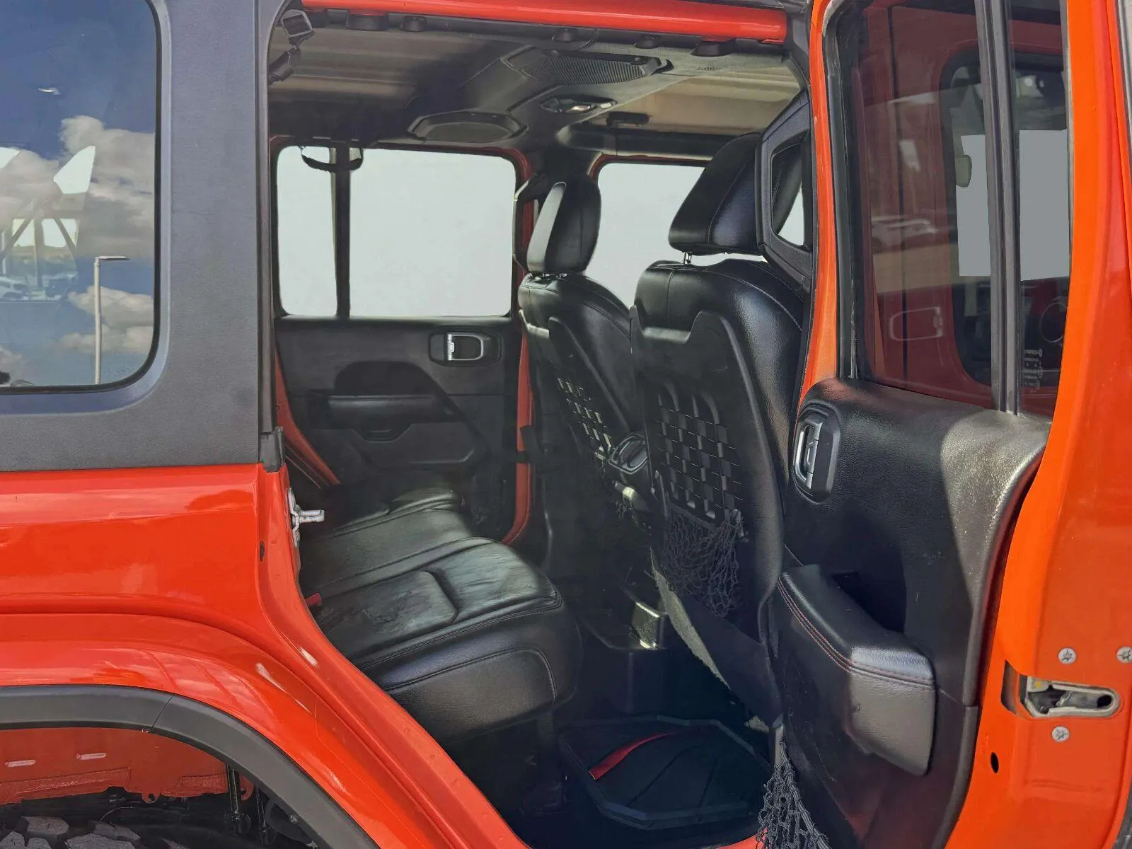 Jeep Wrangler photo 46