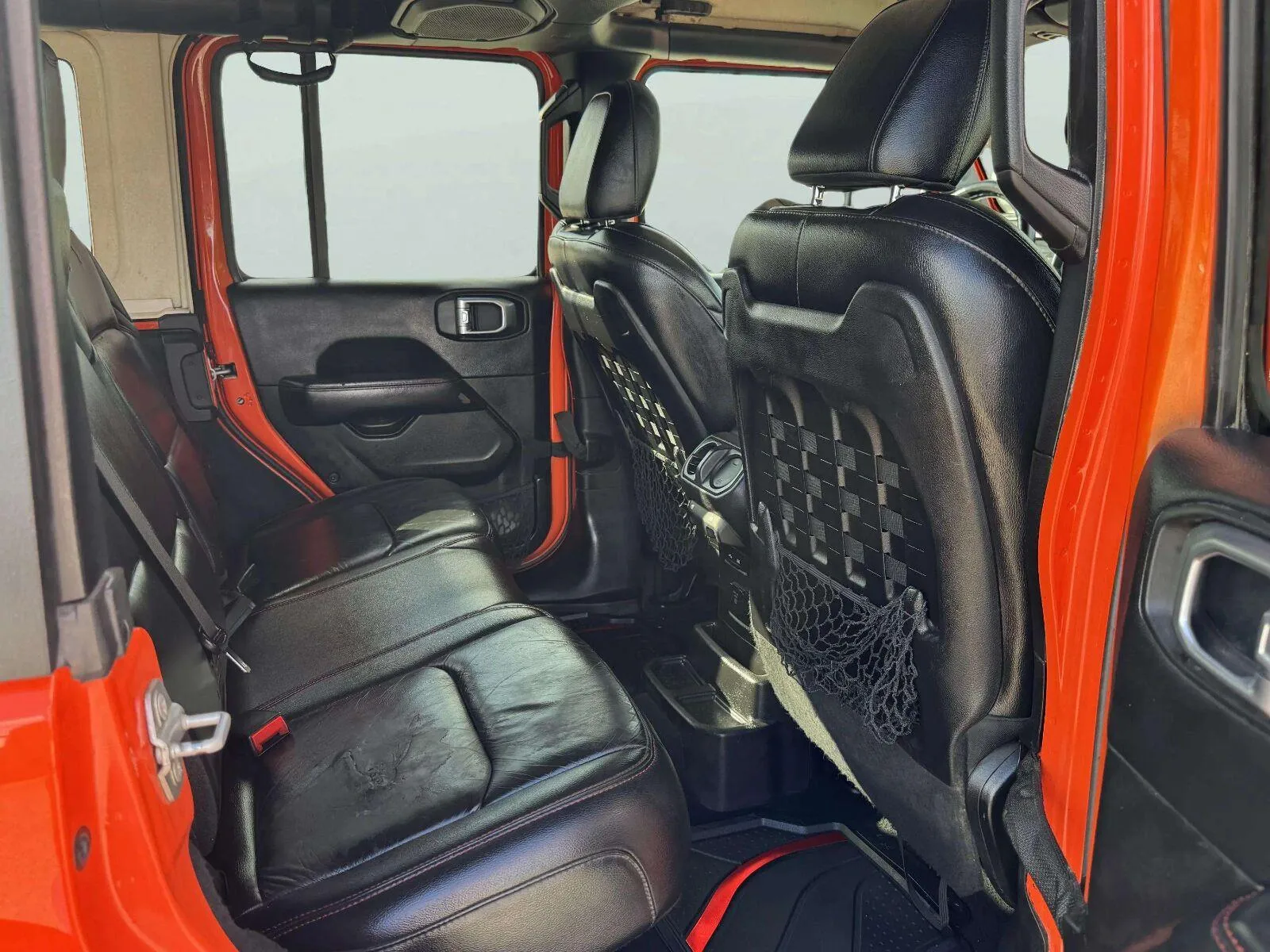 Jeep Wrangler photo 49