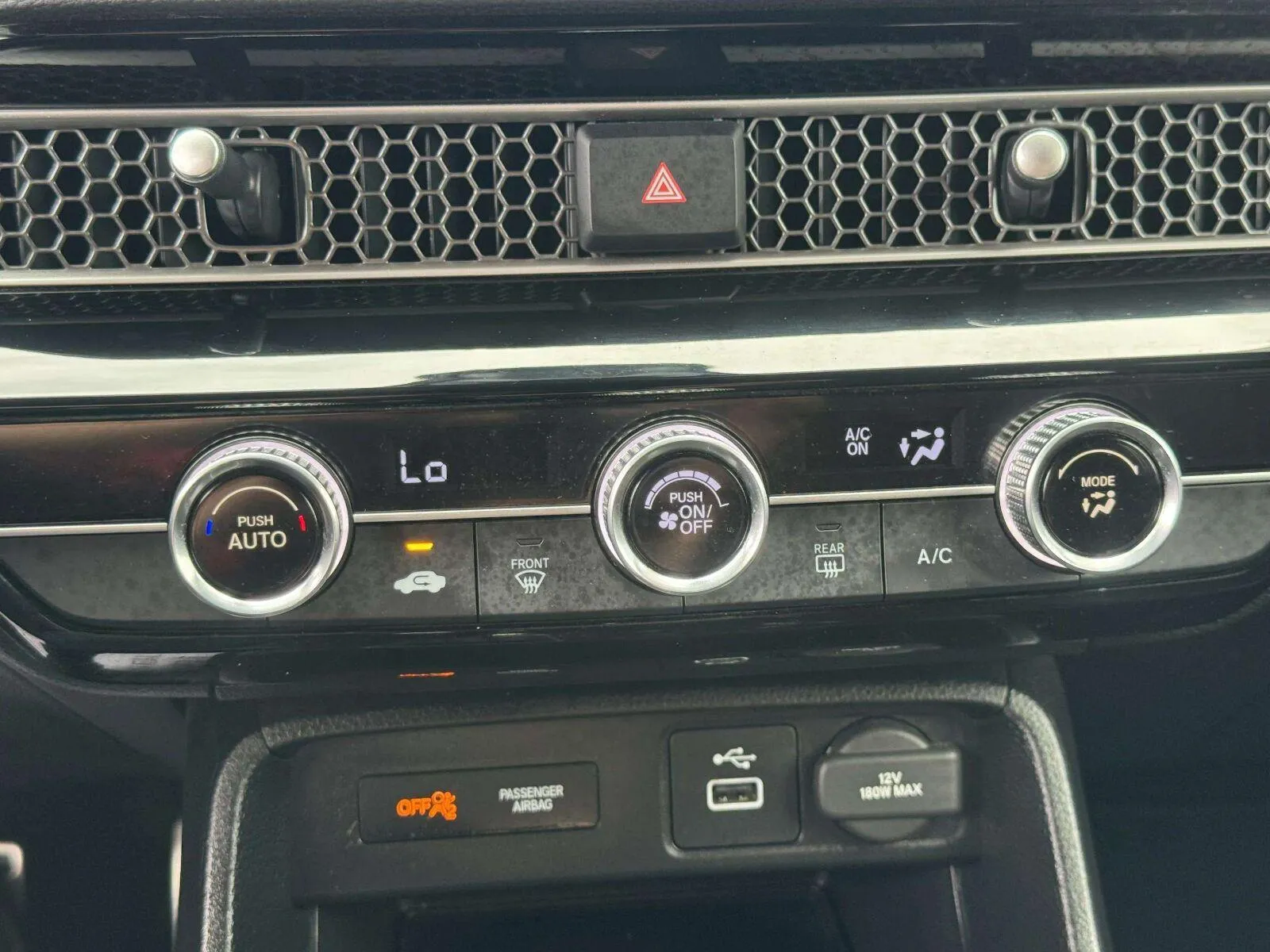 Honda Civic photo 32