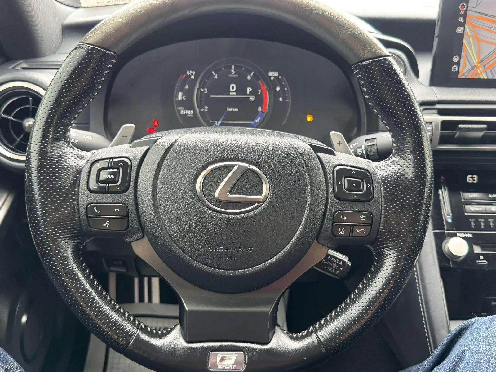 Lexus IS photo 28
