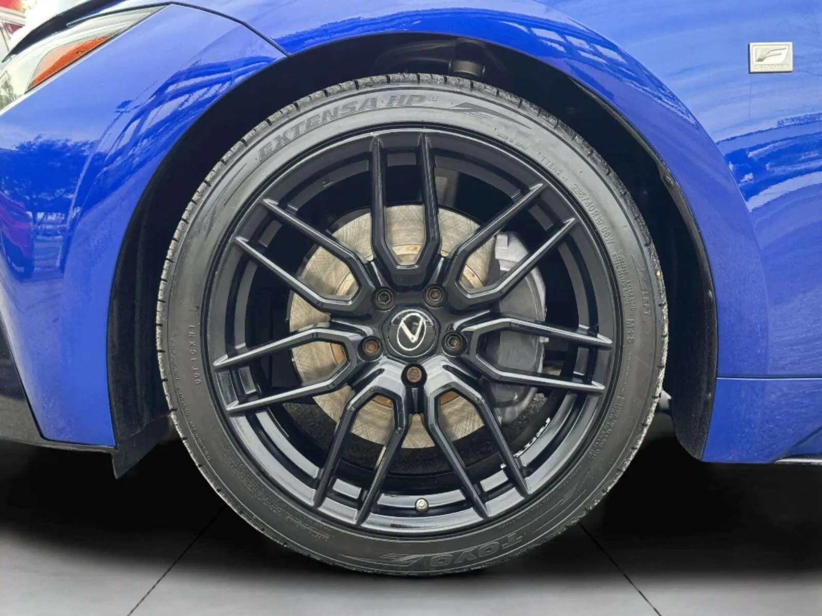 Lexus IS photo 55