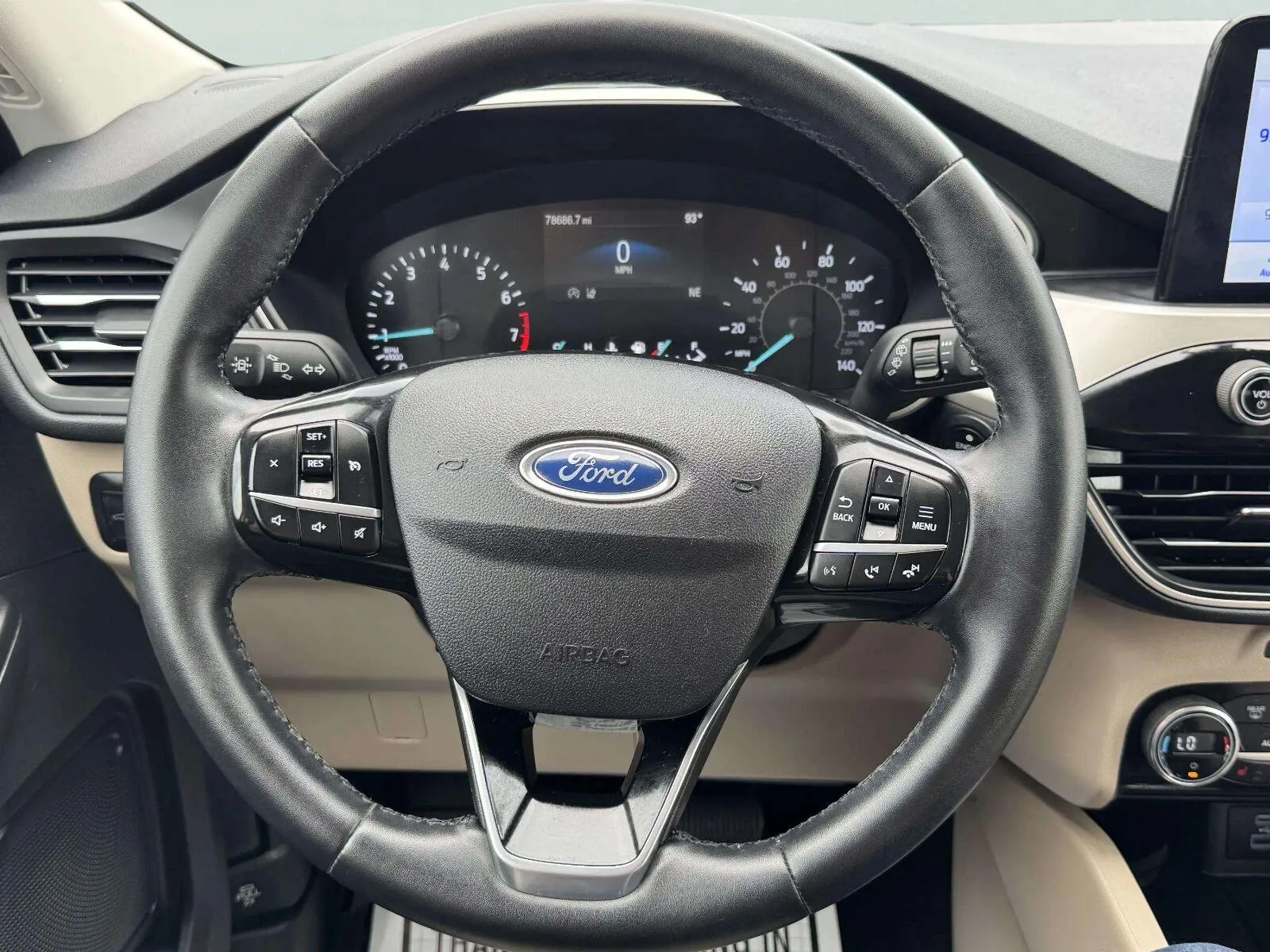 Ford Escape photo 29