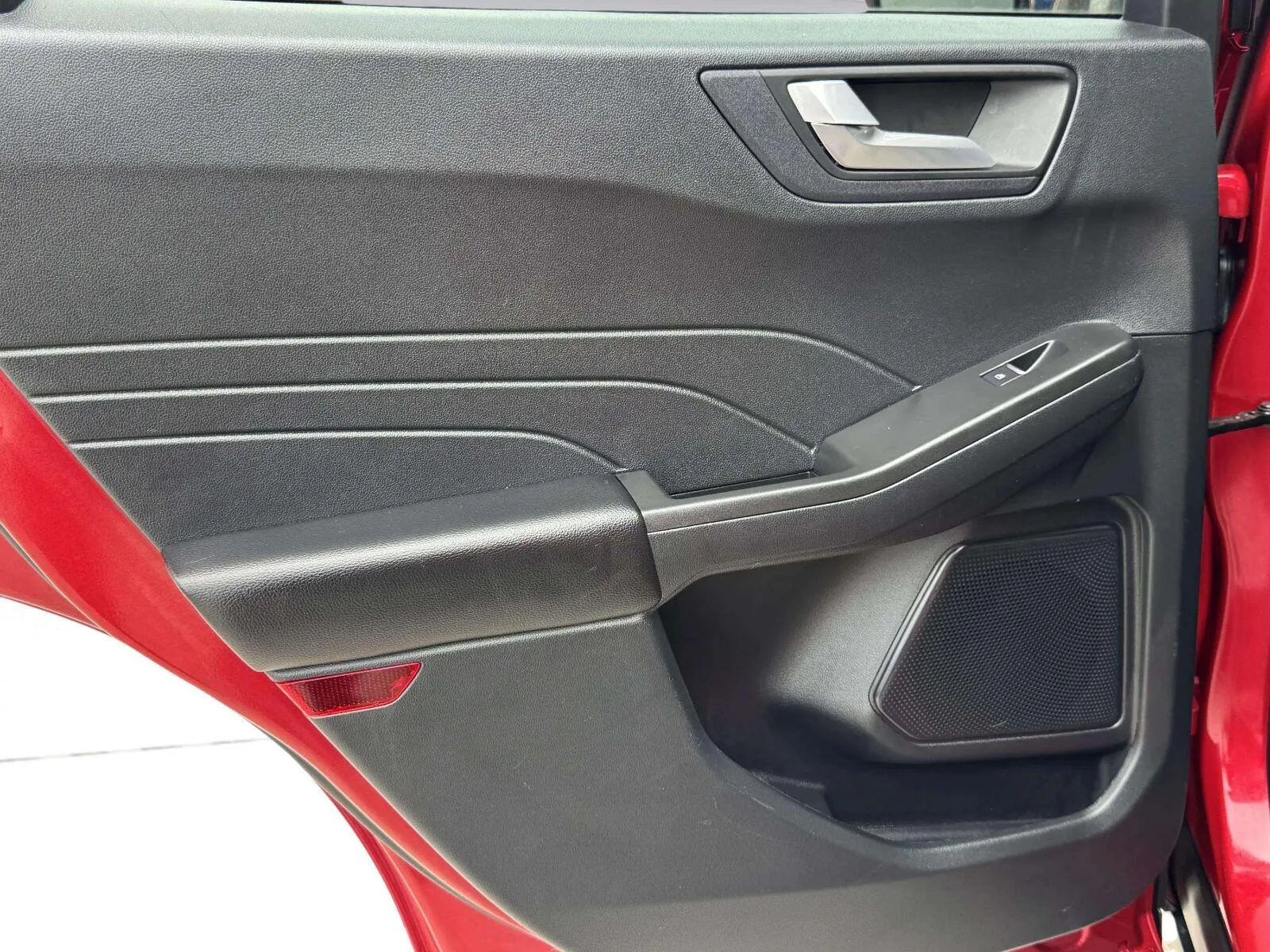 Ford Escape photo 36