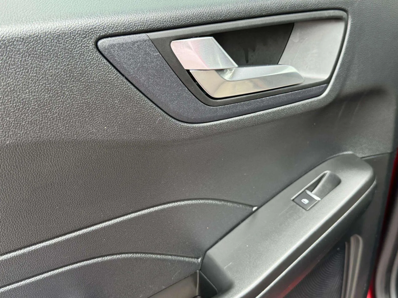 Ford Escape photo 37