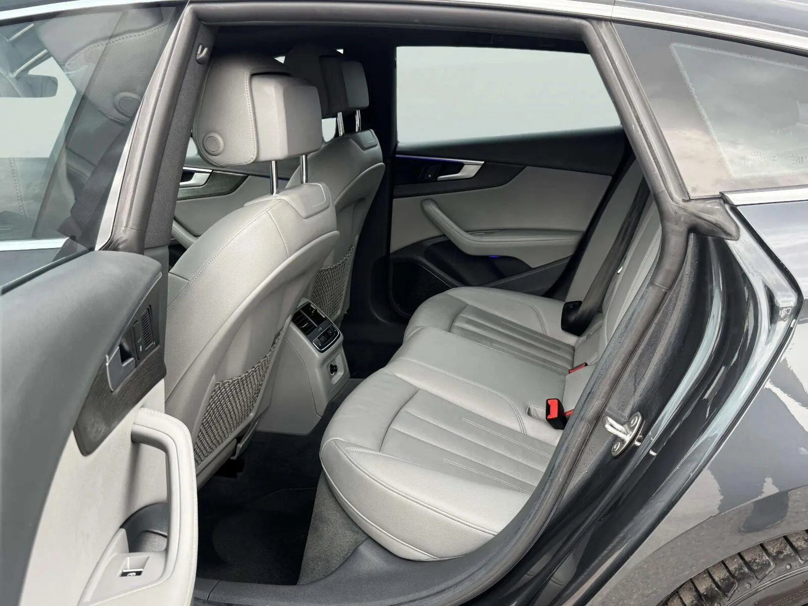 Audi A5 photo 34