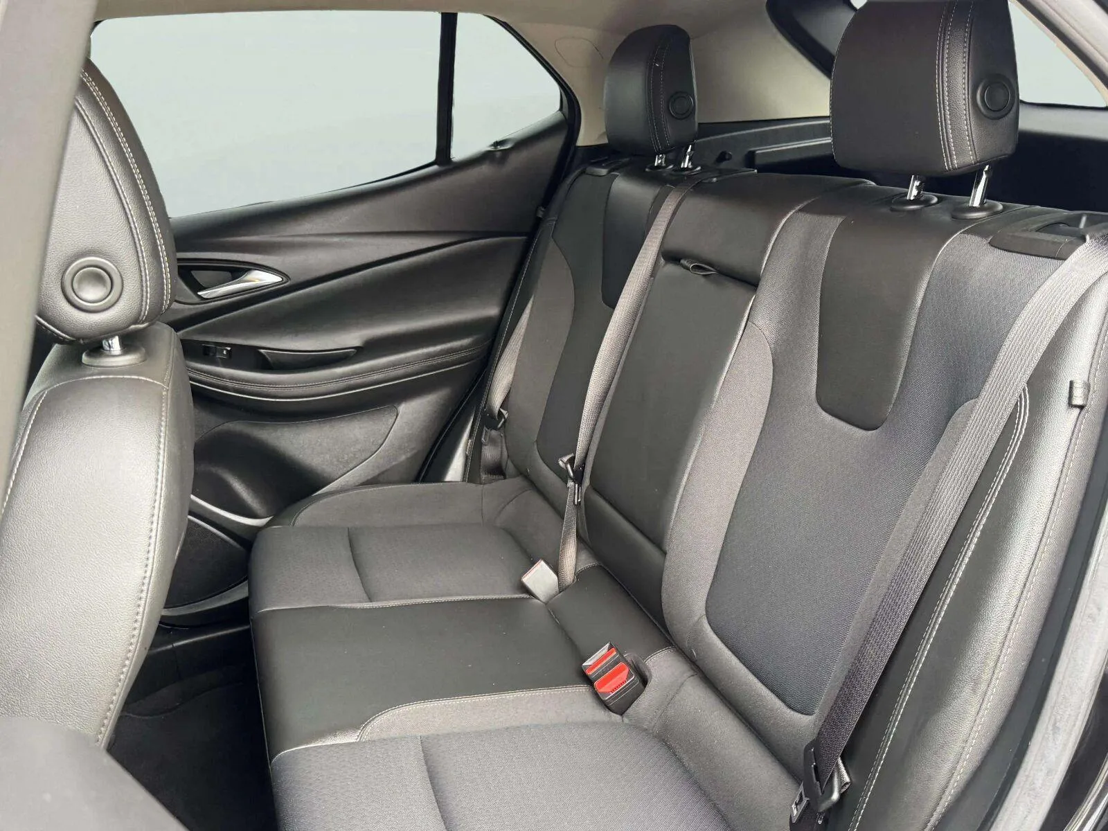 Buick Encore GX photo 37
