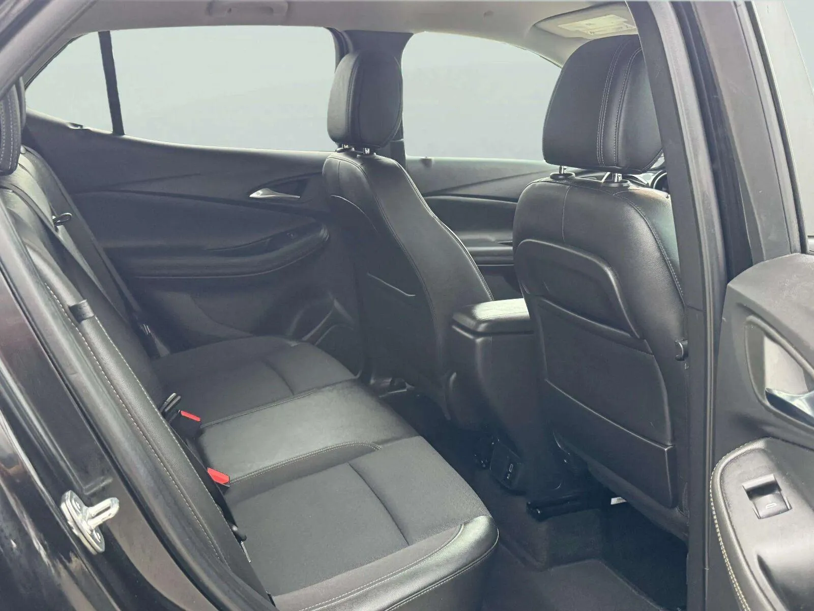 Buick Encore GX photo 43