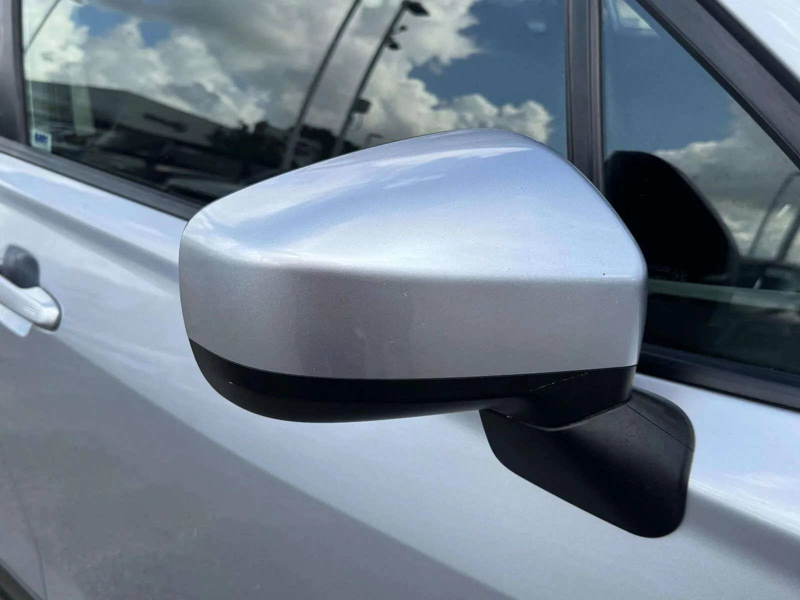 Subaru Forester photo 10