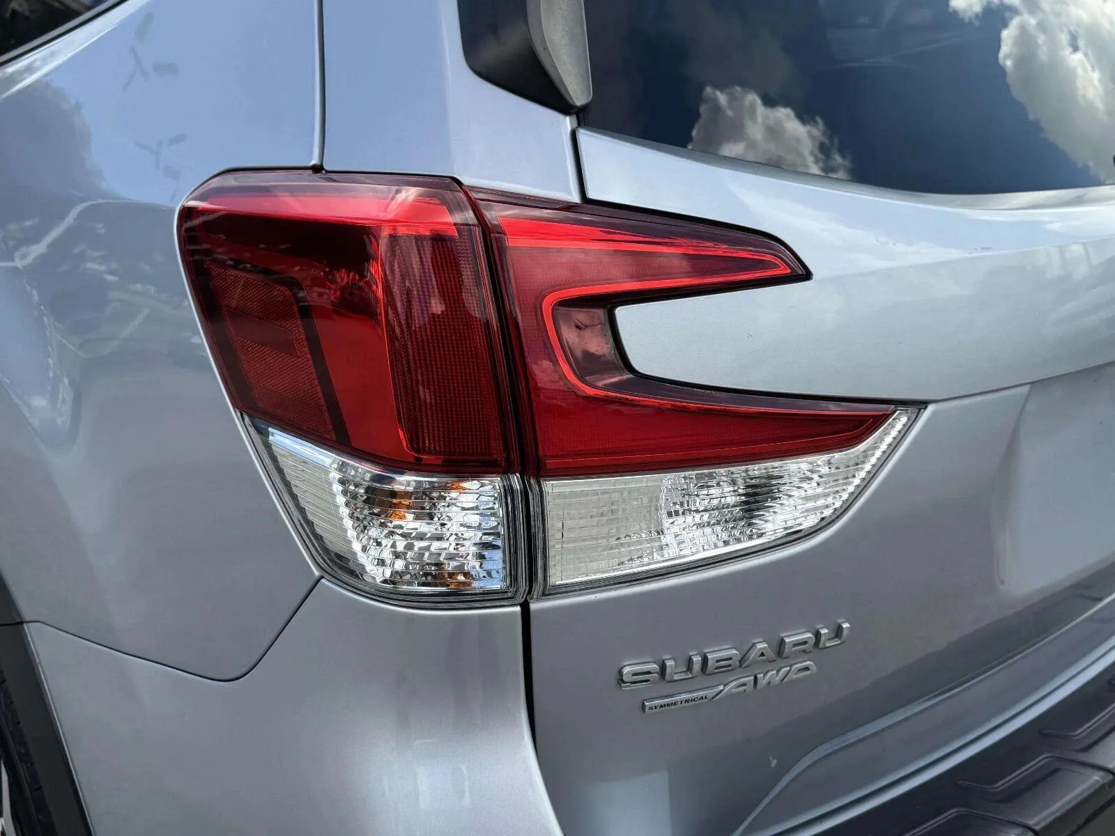 Subaru Forester photo 14
