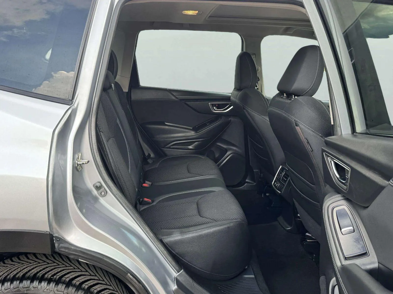 Subaru Forester photo 38