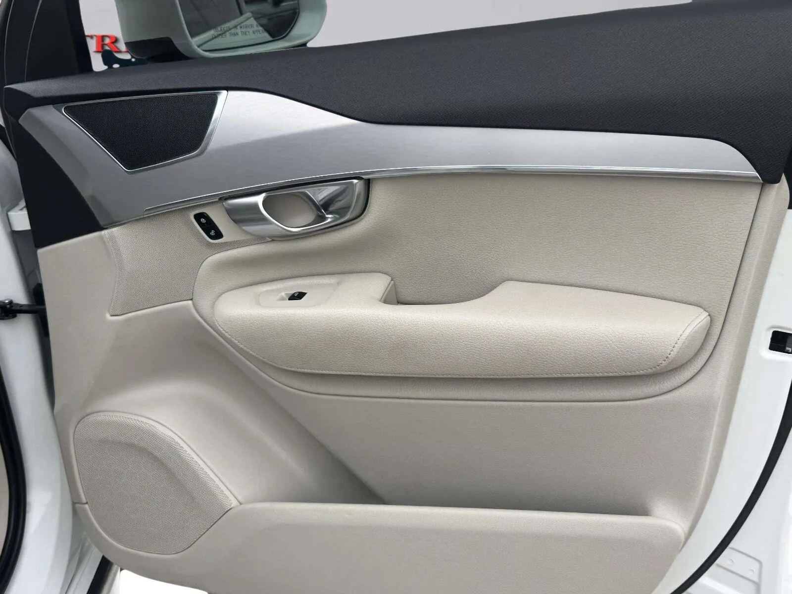 Volvo XC90 photo 41