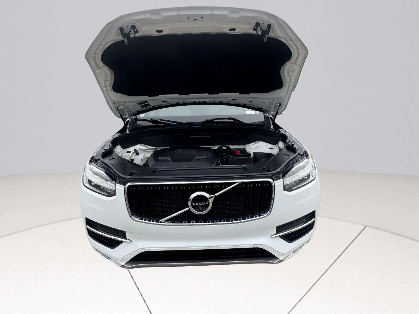 Volvo XC90 photo 49