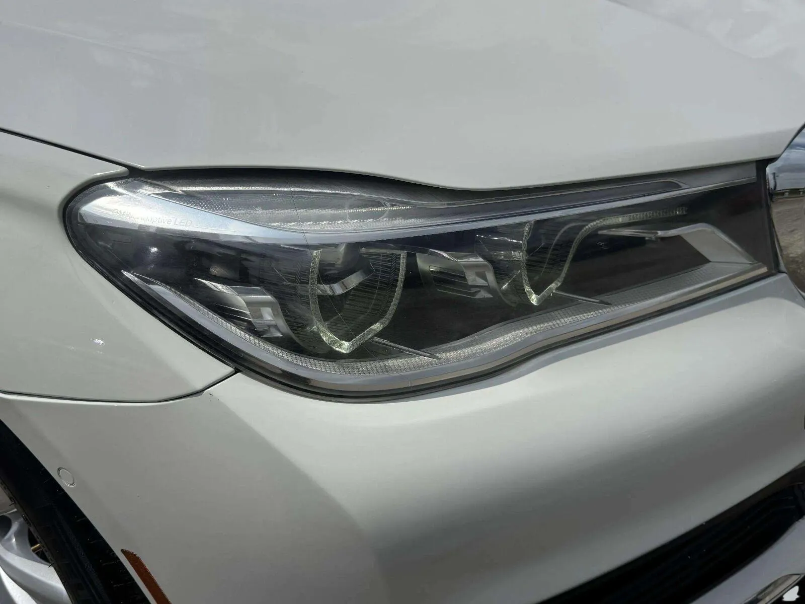 BMW 7 Series photo 12