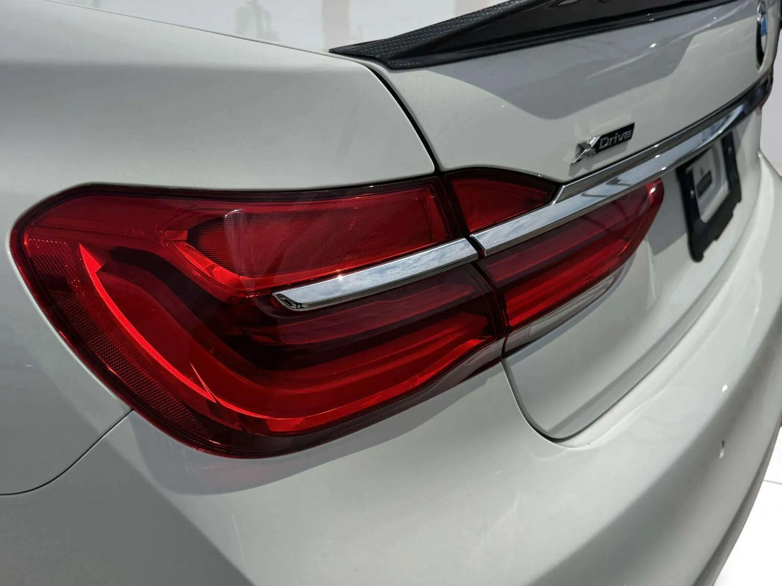 BMW 7 Series photo 15