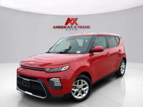Red 2022 Kia Soul LX for sale in Houston, TX