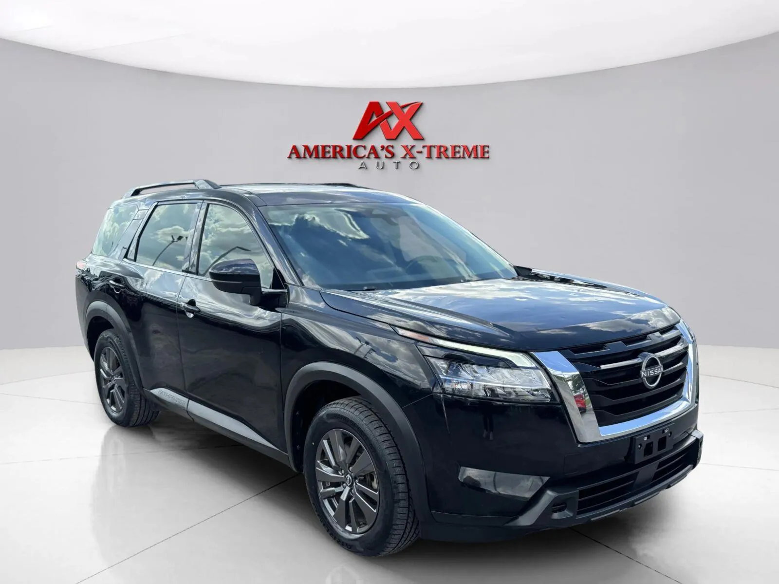 Nissan Pathfinder photo 8