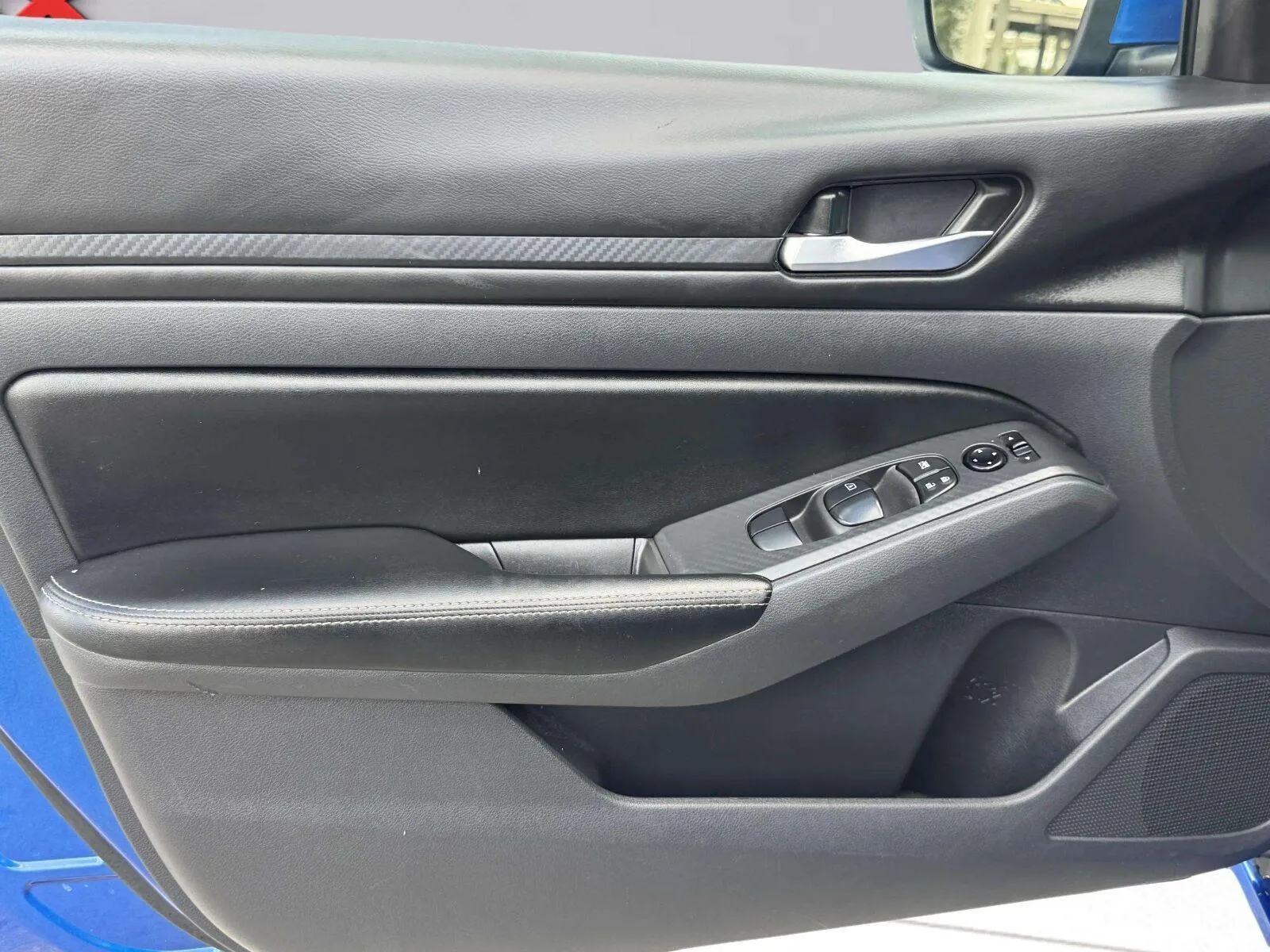 Nissan Altima photo 18