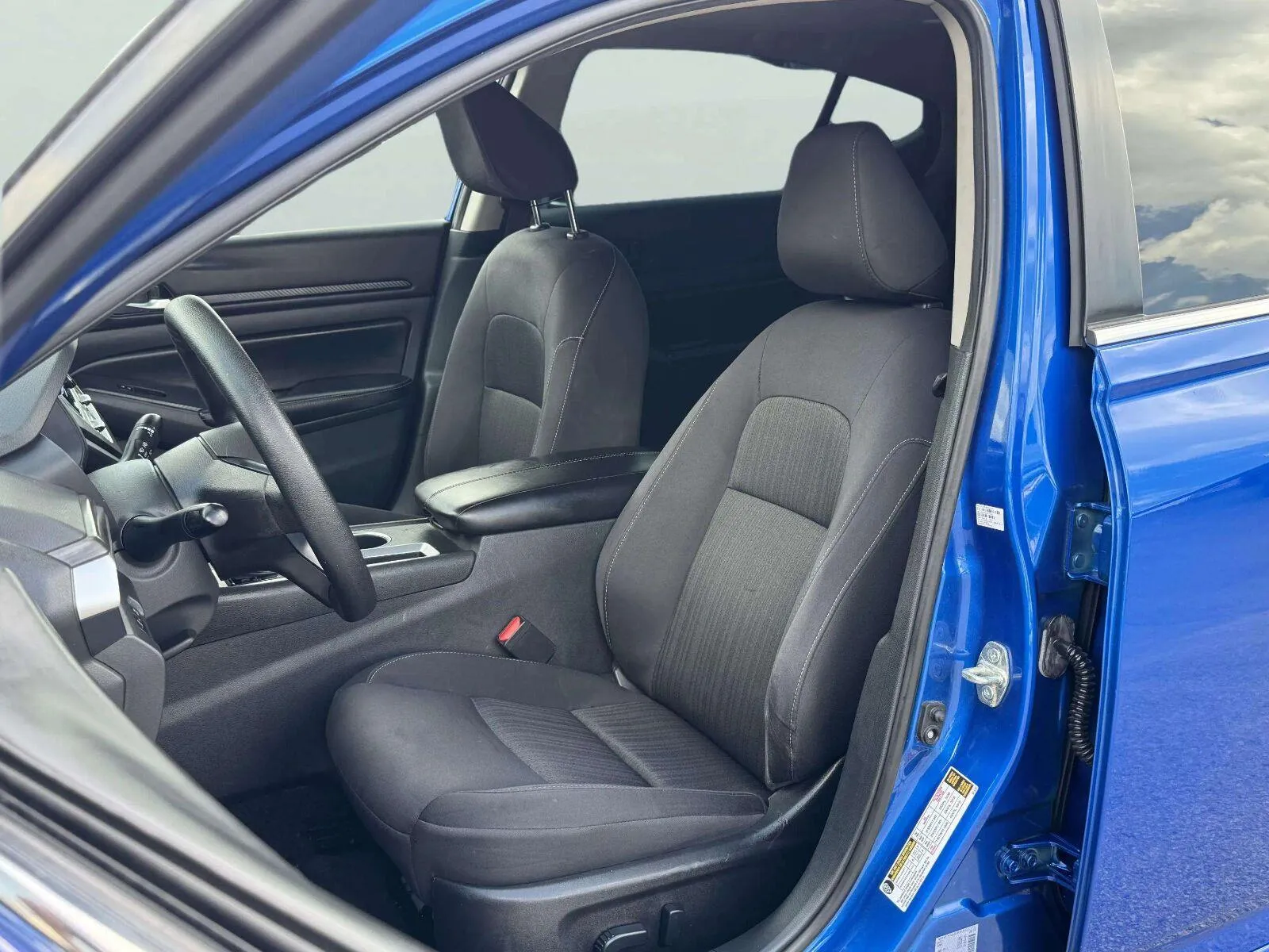 Nissan Altima photo 19