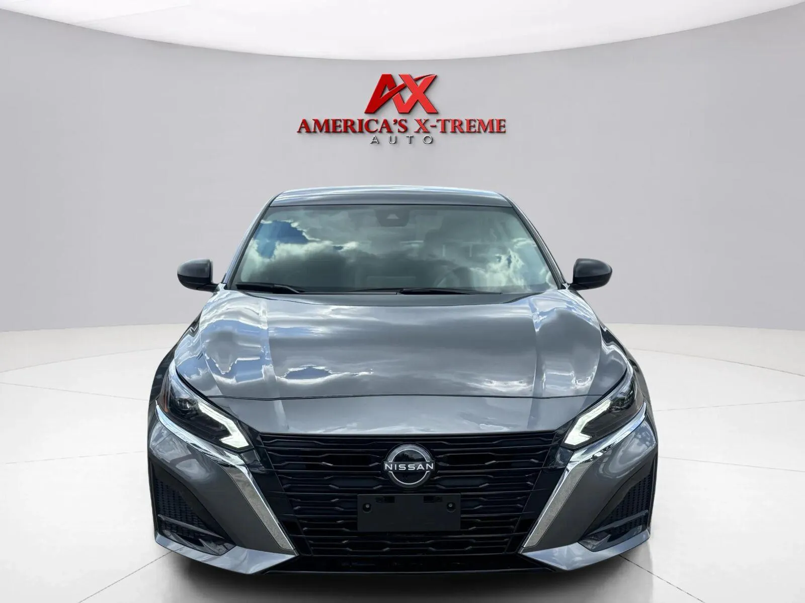 Nissan Altima photo 9