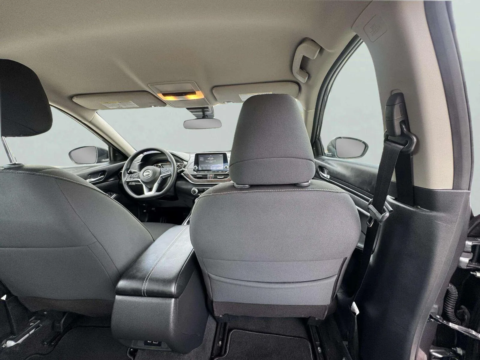 Nissan Altima photo 34
