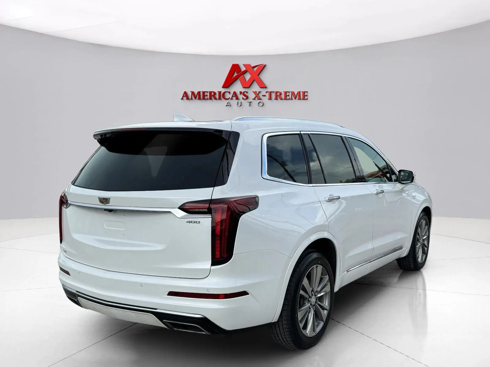 Cadillac XT6 photo 6