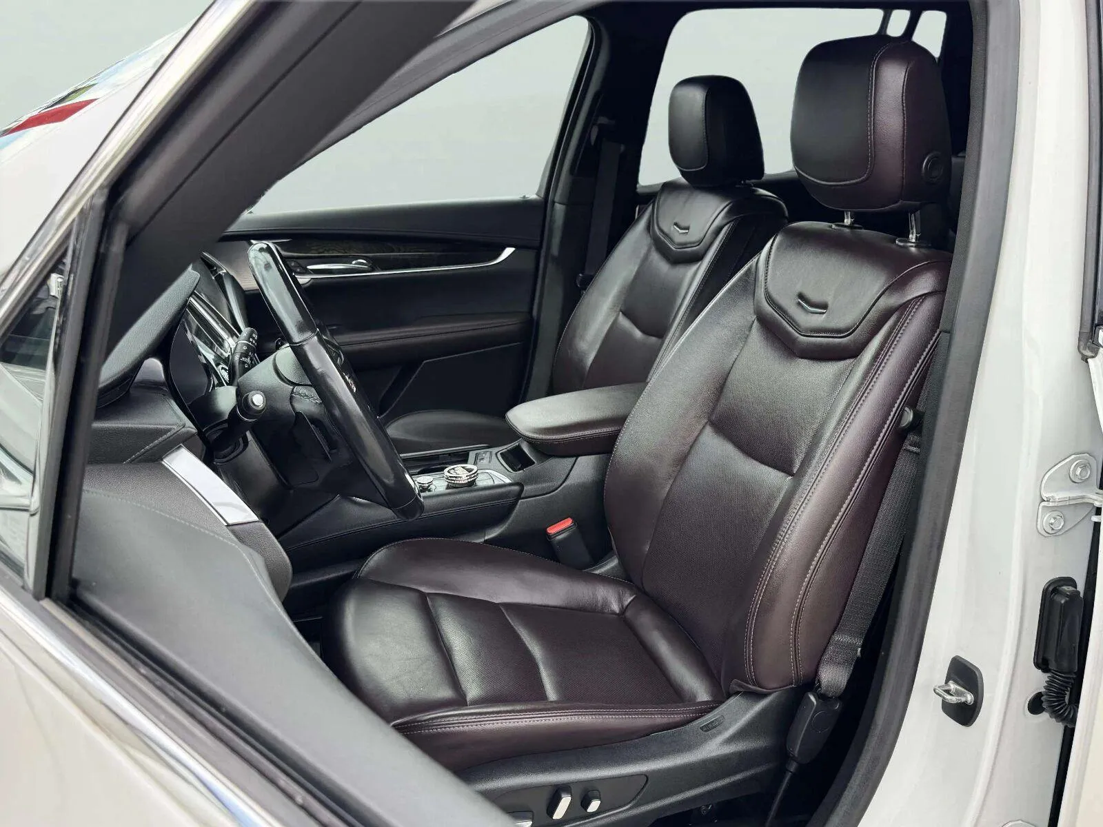 Cadillac XT6 photo 26