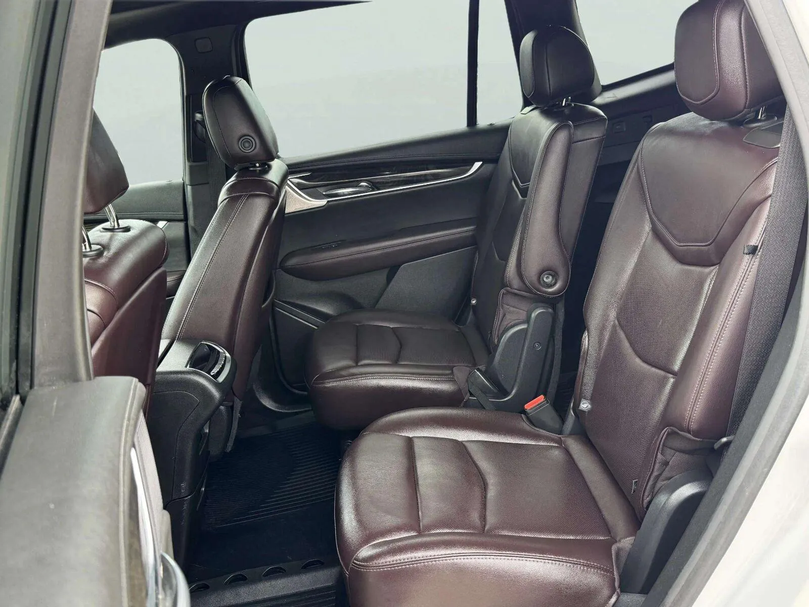 Cadillac XT6 photo 27