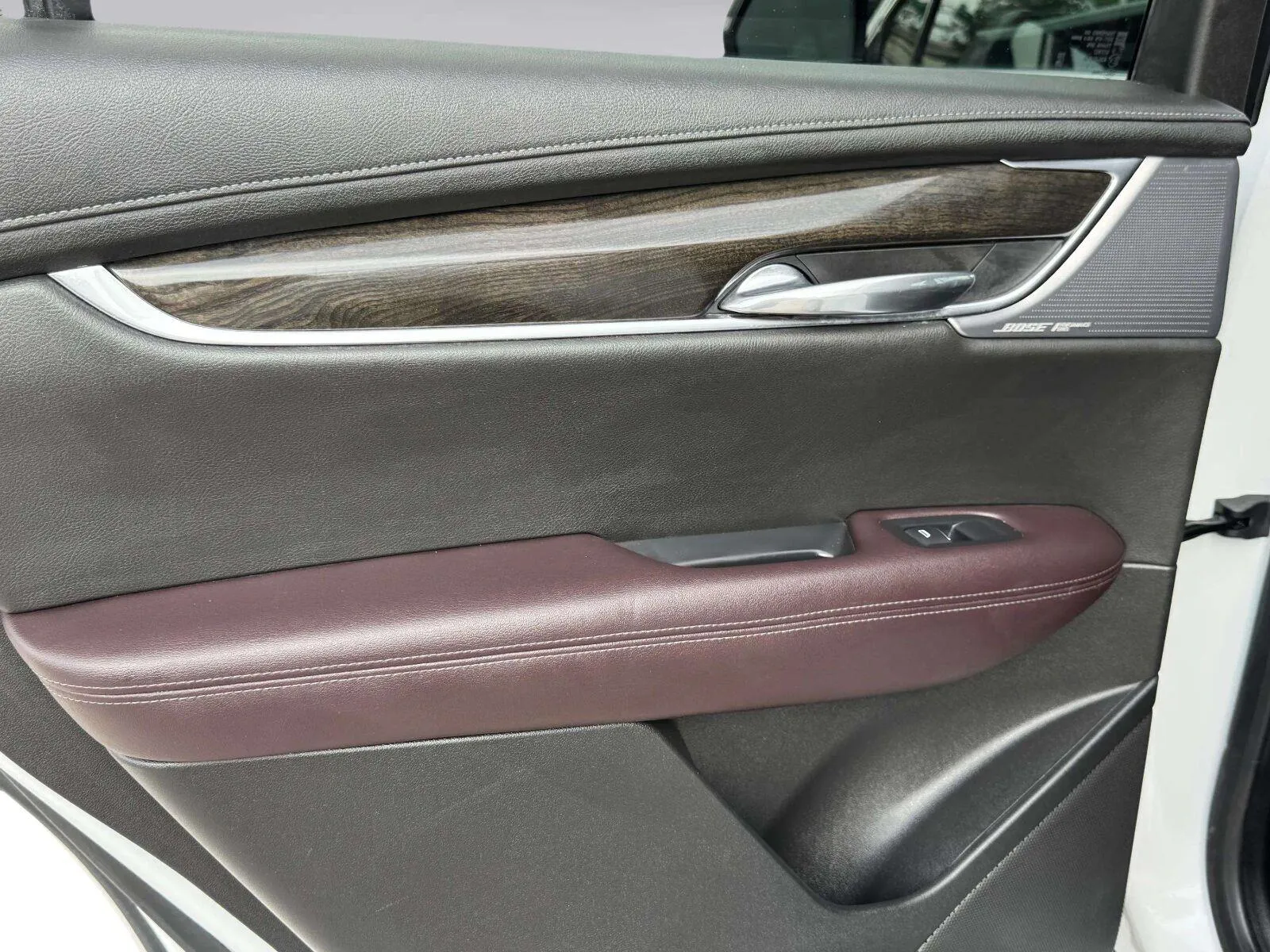 Cadillac XT6 photo 29