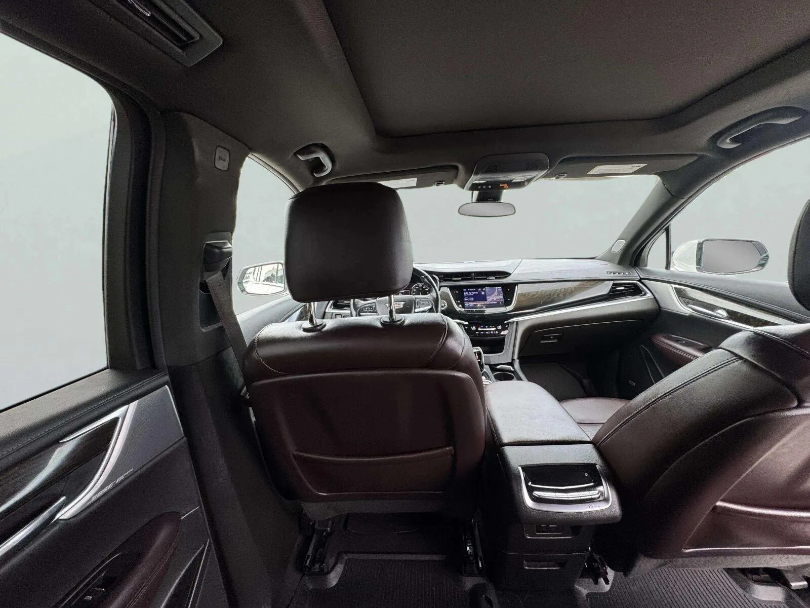 Cadillac XT6 photo 37